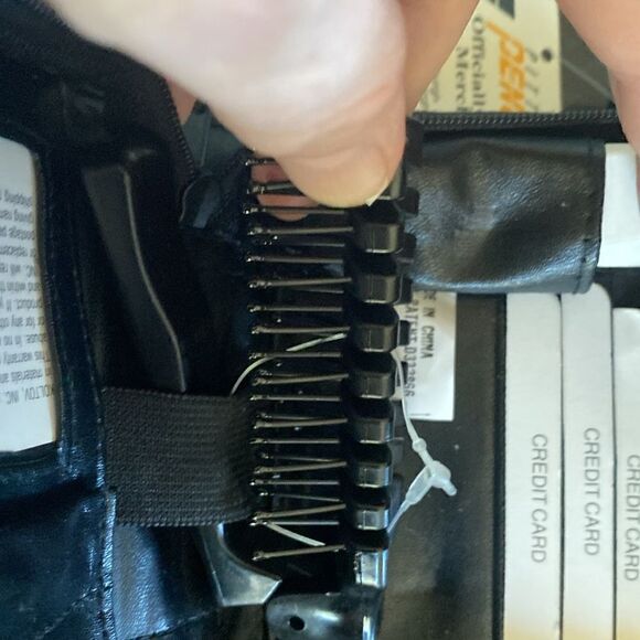 NWT Vintage Pittsburgh Penguins mini handbag - Picture 11 of 11